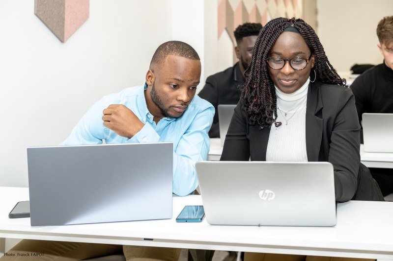 Etudiants Marseille Business School